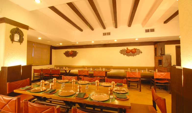 Dining in Hotel Chanakya Patna