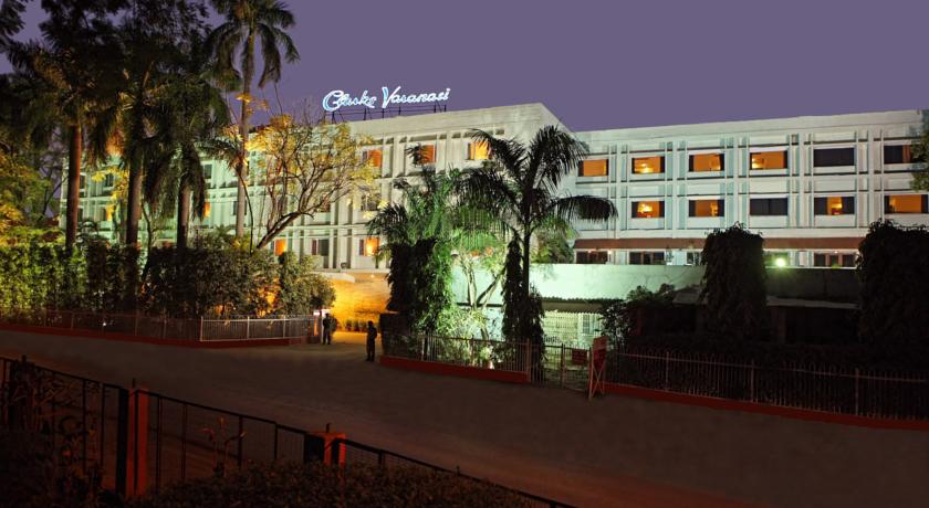 Hotel Clarks, Varanasi