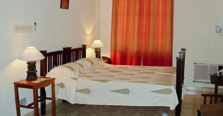 Deluxe in Hotel De L'Orient Pondicherry