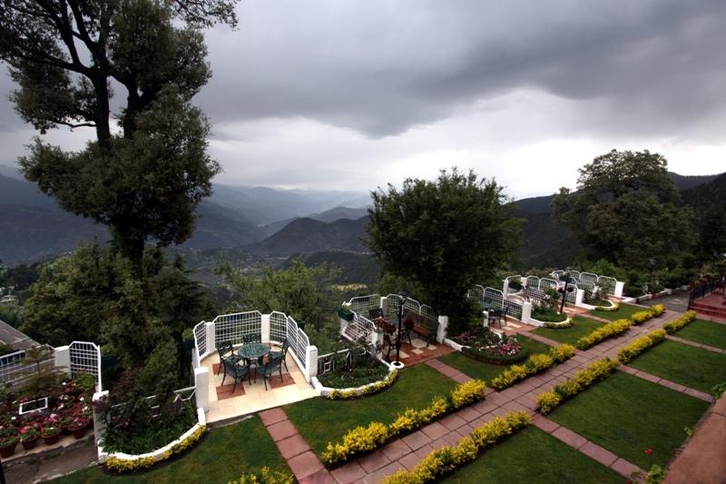 Hotel Grand View in Dalhousie, Himachal Pradesh