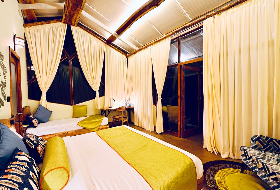 Kanha-Jungle-Camp-room-hotel