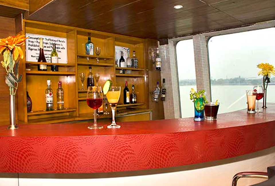 the-bhakti-cruise-by-vivada-bar