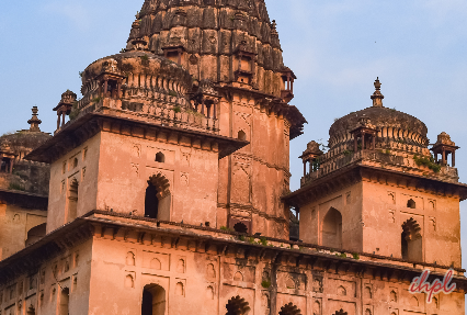 Chaturbhuj temple