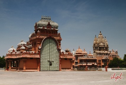 Chhatarpur Temple