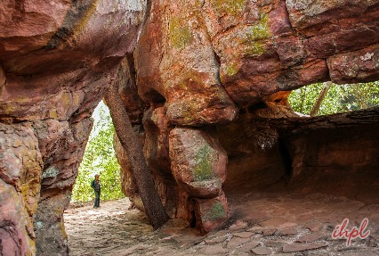  Bhimbetka Rock Caves