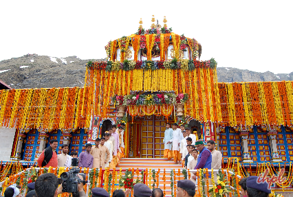 Badrinath dham yatra by helicopter