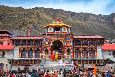 Chardham Yatra Package by Helicopter Price 2024 INR 1,90,000