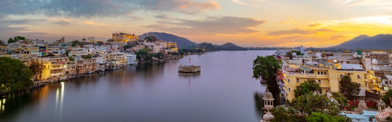 Delhi - Khajuraho - Agra - Jaipur - Jodhpur - Udaipur - Aurangabad - Mumbai - Madurai - Chettinad - Tanjore - Trichy - Madras - Delhi