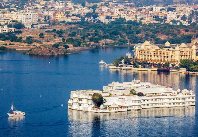 Golden-triangle-with-Udaipur