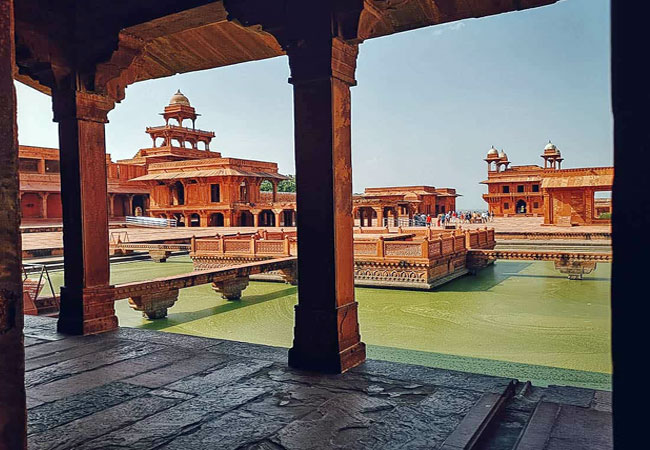 fatehpur sikri agra