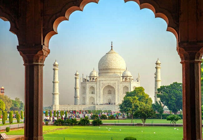 taj mahal in agra