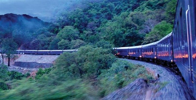 Deccan Odyssey - Luxury Train in India