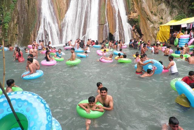 Kempty Waterfall, Mussorie