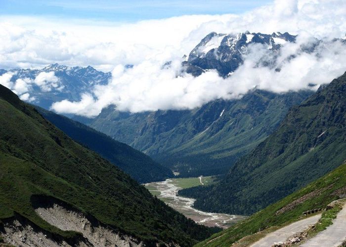 yumthang-valley-sikkim