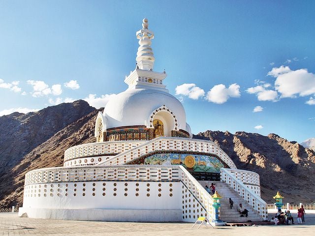 Shanti Stupa