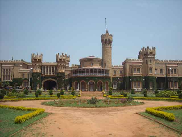 Best Places to Visit in Karnataka Bangalore Tour