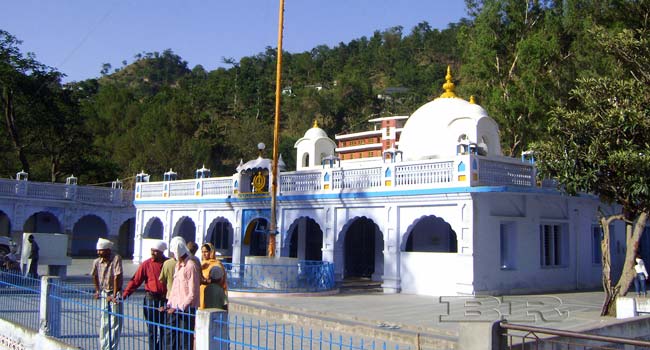 Rewalsar Gurudwara
