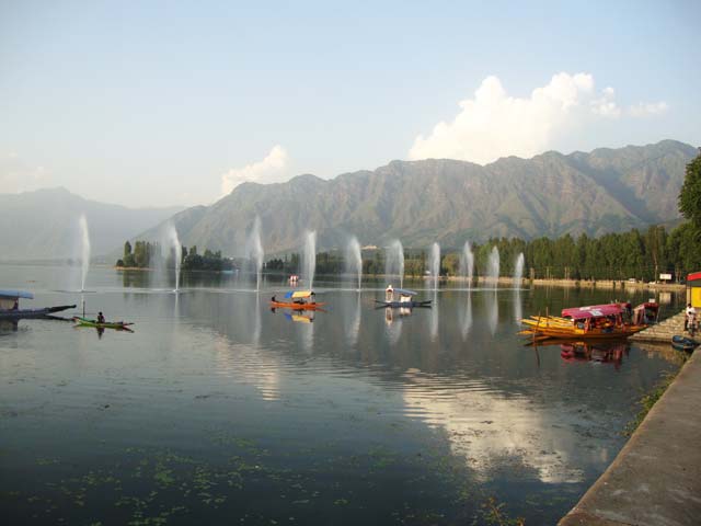 Dal-lake