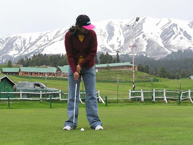 Gulmarg-golf-course