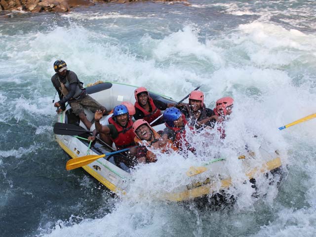 White-water-rafting-in-Pahalgam