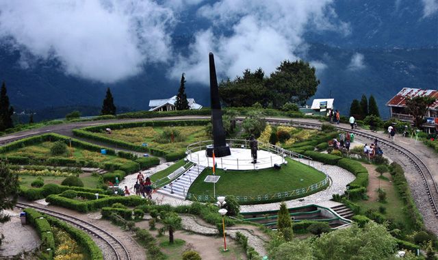 Batasia Loop Darjeeling