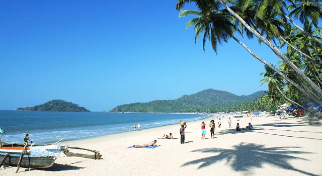 Candolim Beach in Goa