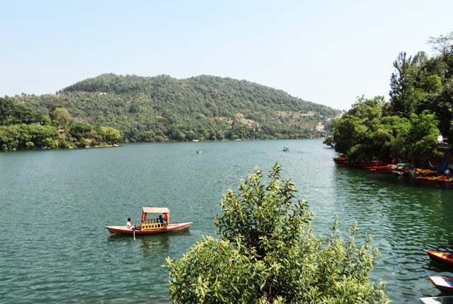 Naukuchiatal Lake, Nainital