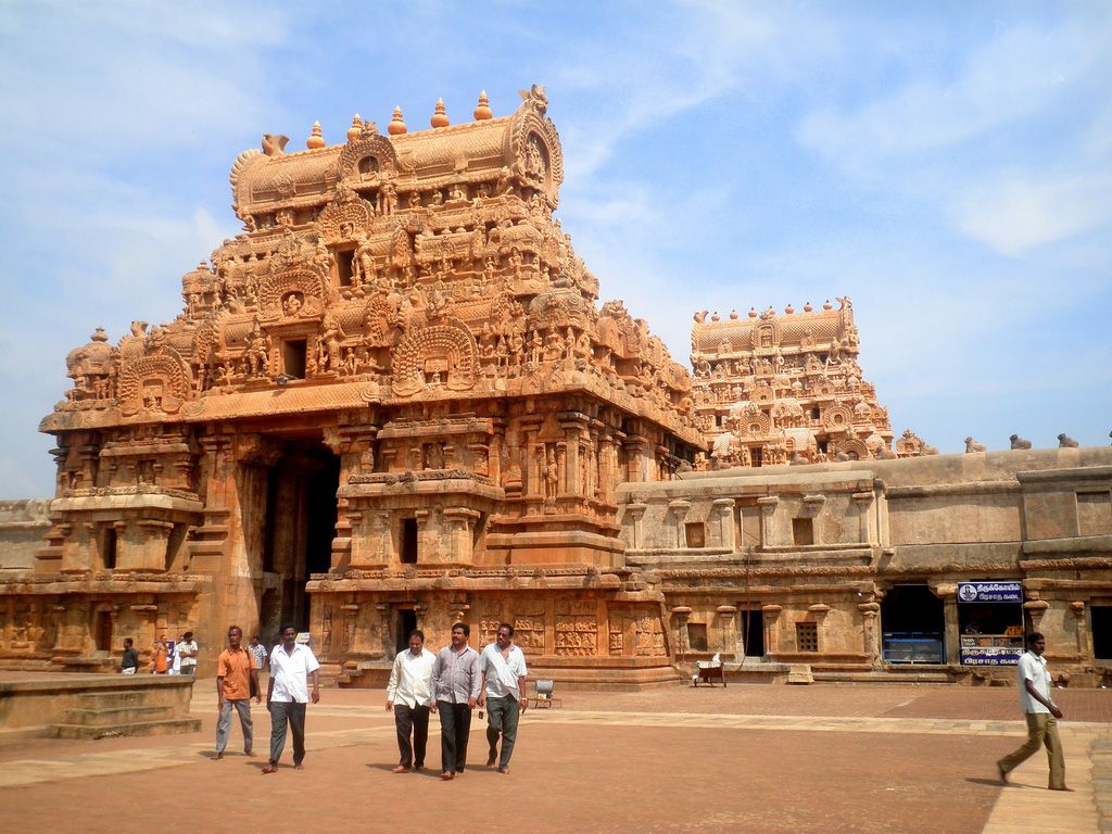 Great living Chola temples
