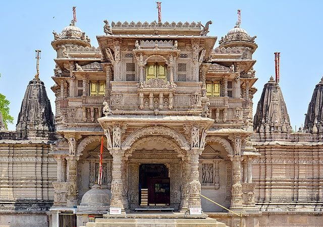 Hutseeing Jain Temples in Ahmedabad