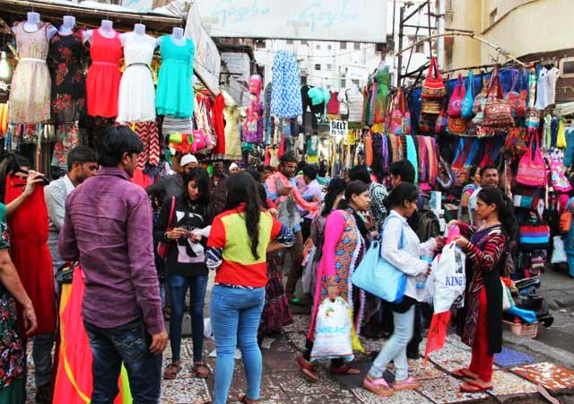 Fashion Street Cantonment Pune: Iconic Street Markets in India