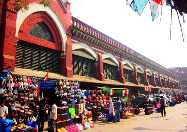 New Market in Kolkata : Street Markets in India