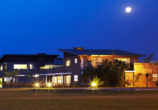 Unique in concept and execution, Aalia has the distinction of being the only luxury hotel in Haridwar