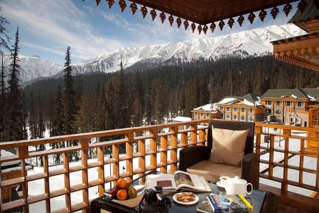 Khyber Himalayan Resort & Spa