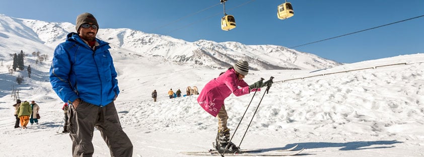 11 Best Destinations for Skiing in India