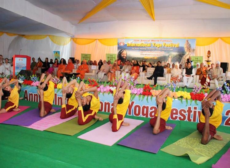 yoga-festival-in-rishikehs-in-uttarkhand