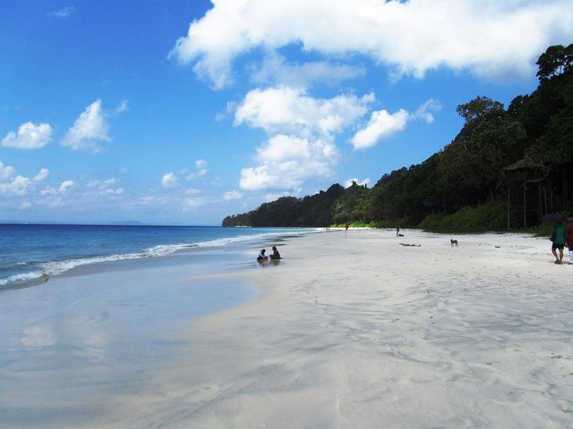 Radhanagar-Beach2