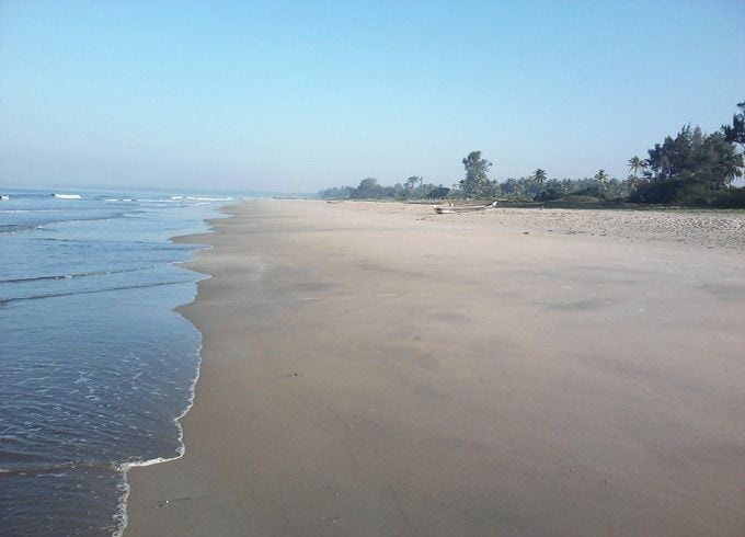 Tarkali-beach,-Maharashtra-