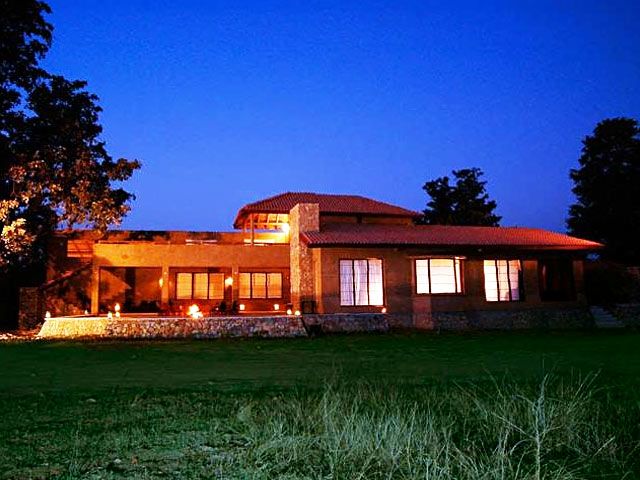 Churhat-Kothi,-Bandhavgarh