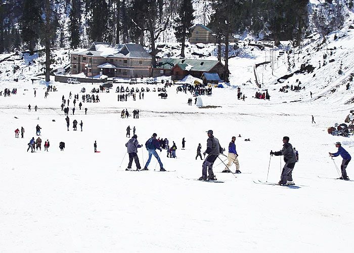 skiing-in-uttarakhand
