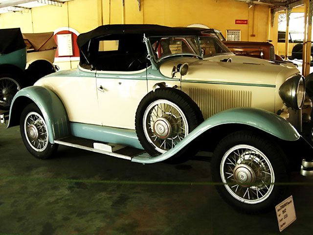Auto World Vintage Car Museum: museums in gujarat