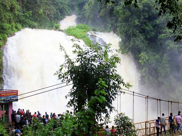 Abbey falls: must visit places in coorg