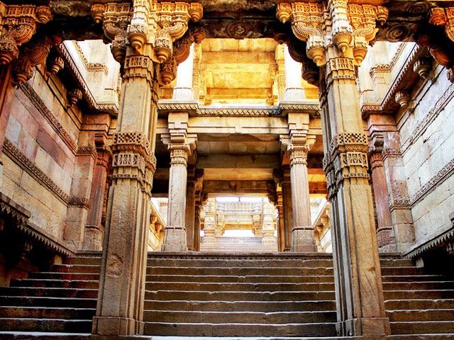 Adalaj Stepwell