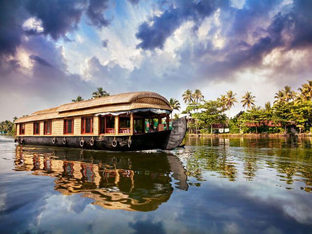 Alleppey Houseboat
