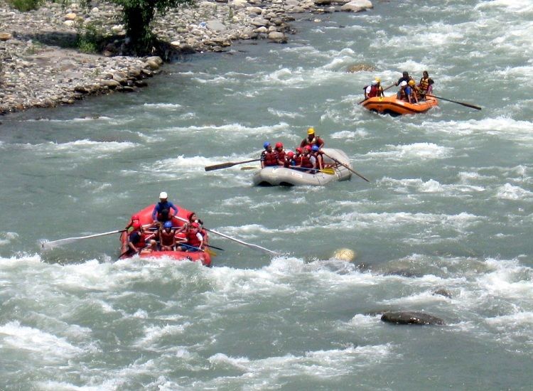 River Rafting in Manali