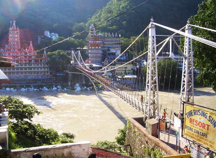 Lakshman Jhula rishikesh