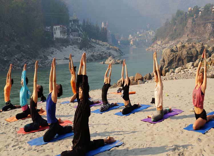 yoga in rishikesh
