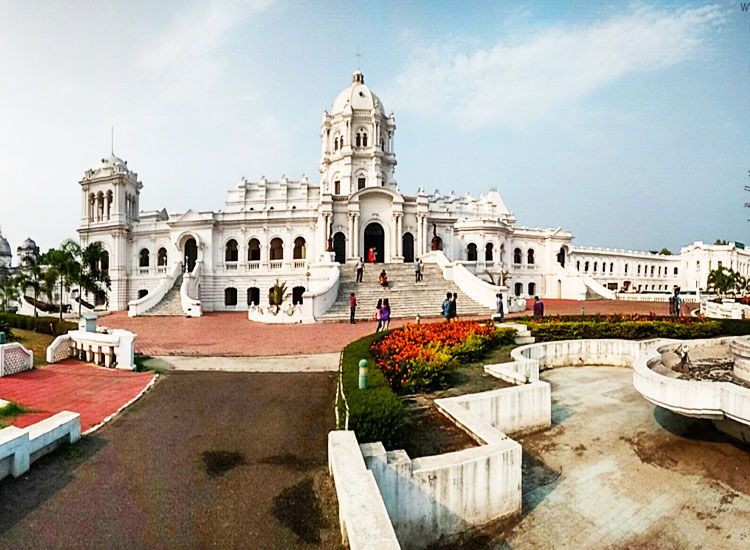 Ujjayanta Palace