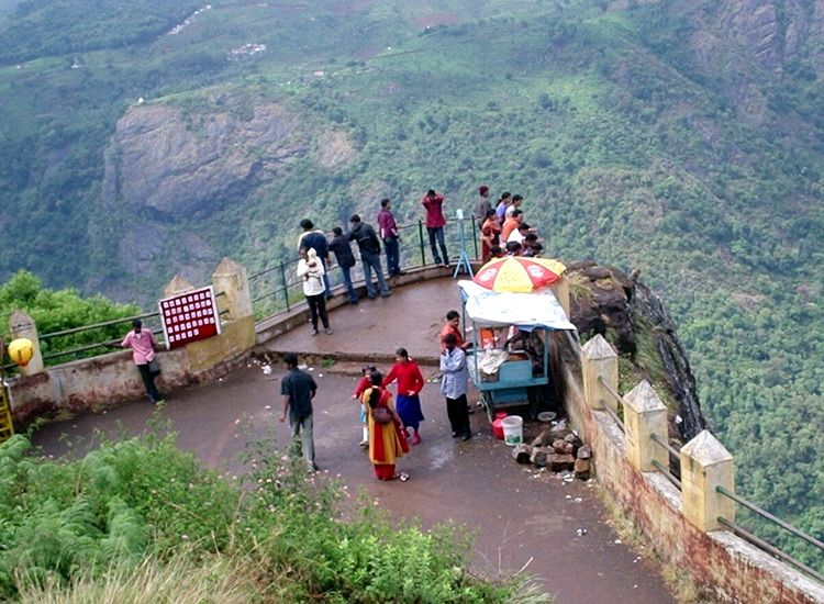 Honeymoon Places in India - Ooty, Tamil Nadu