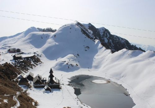 Prashar Lake trek