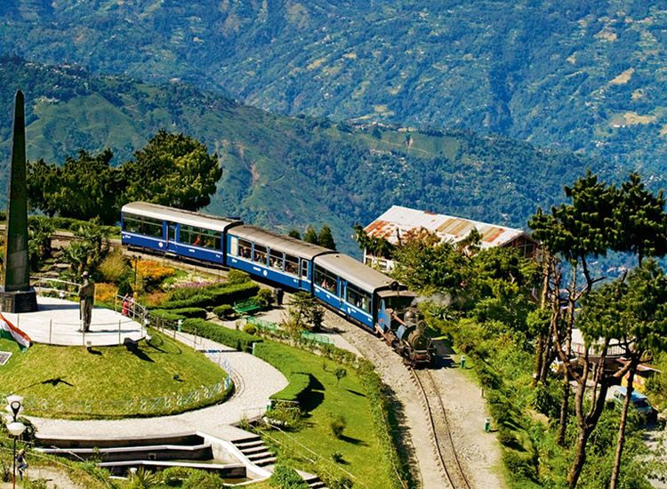 darjeeling-himalayan-railway
